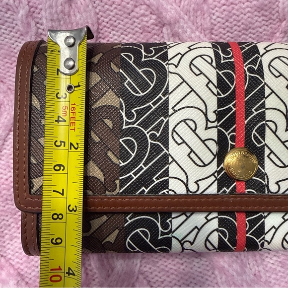 Burberry TB Monogram long Wallet. - Picture 5 of 14